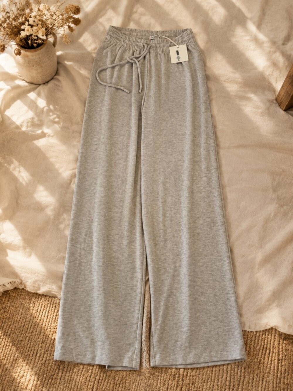 Aritzia Otmeal Pants — Size Medium